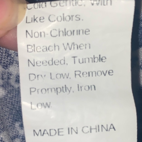 Size small SHEIN light cardigan/jacket - Picture 5 of 5